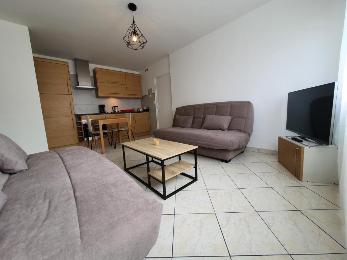 Apart 5 Personnes, 1Min Gare D'Annemasse, Geneve 5Km Apartment Exterior photo